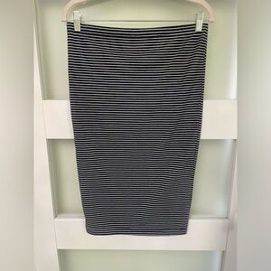 🍂 Blue and White Knee-Length Pencil Skirt by Bobi